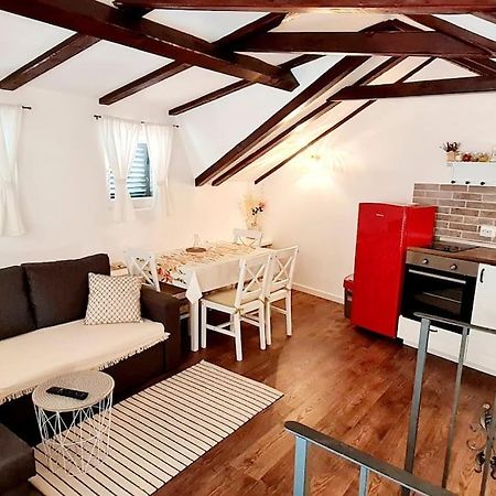 Apartmani Centar 보디체 외부 사진