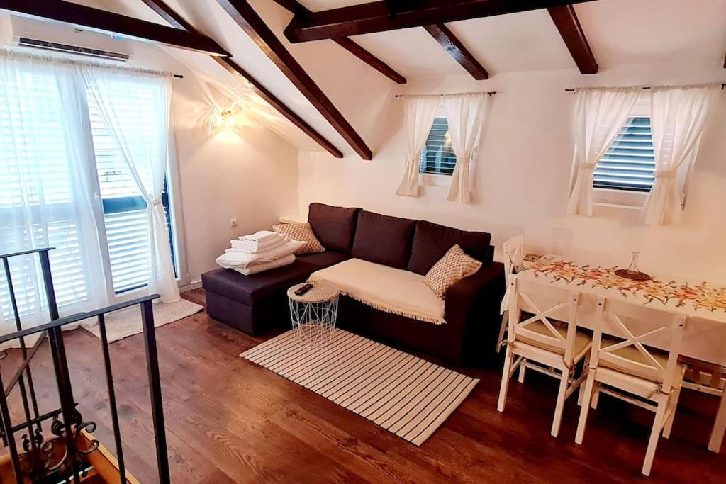 Apartmani Centar 보디체 외부 사진