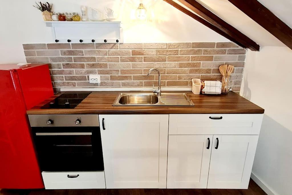 Apartmani Centar 보디체 외부 사진